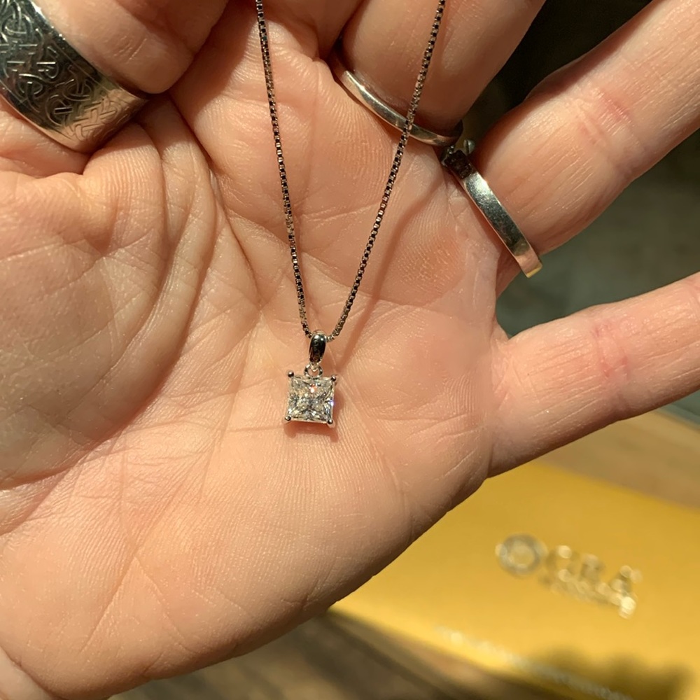 Beautiful 1ct princess cut Moissanite necklace